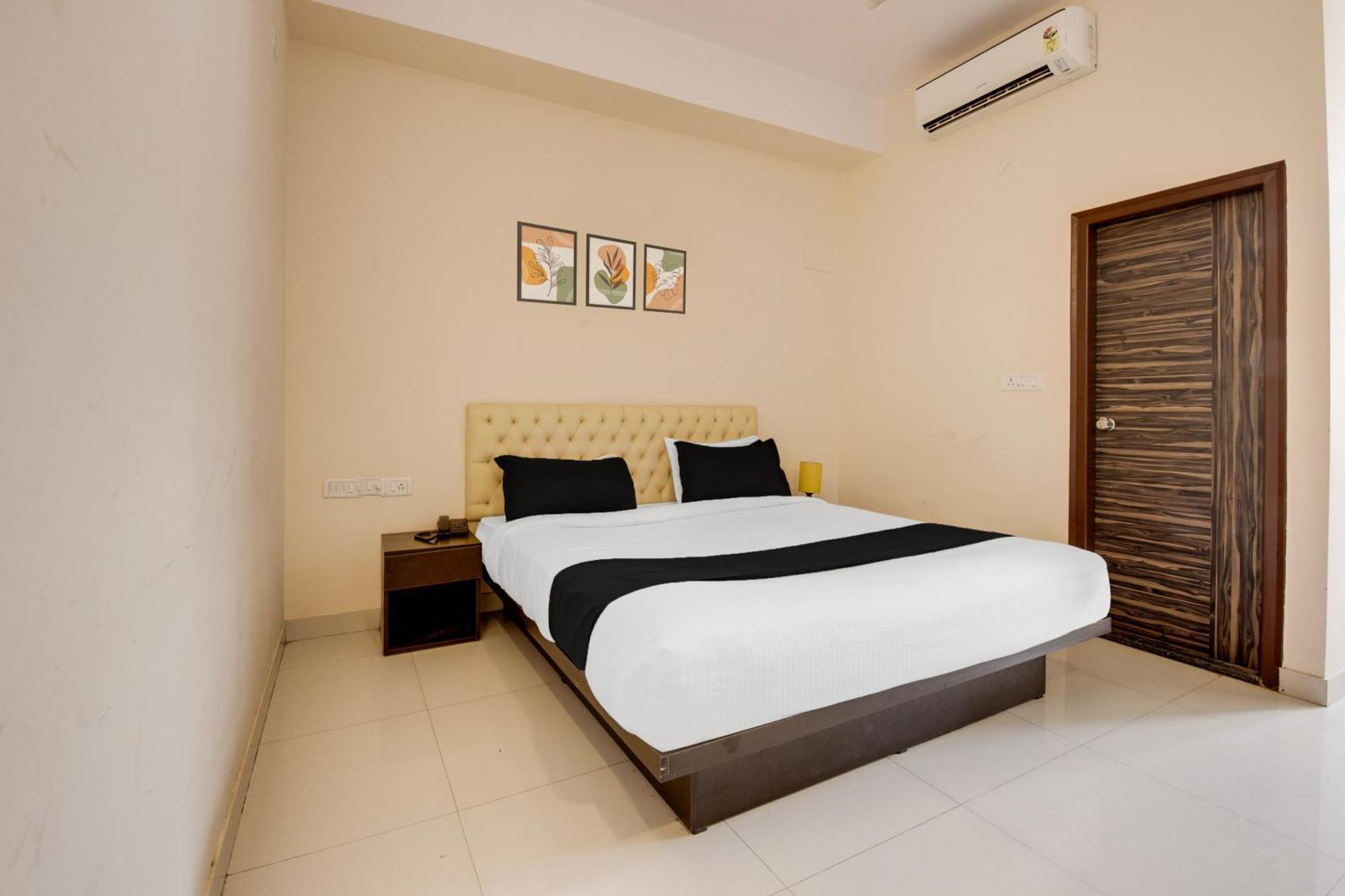 Super Townhouse Hbr Layout บังกาลอร์ ภายนอก รูปภาพ