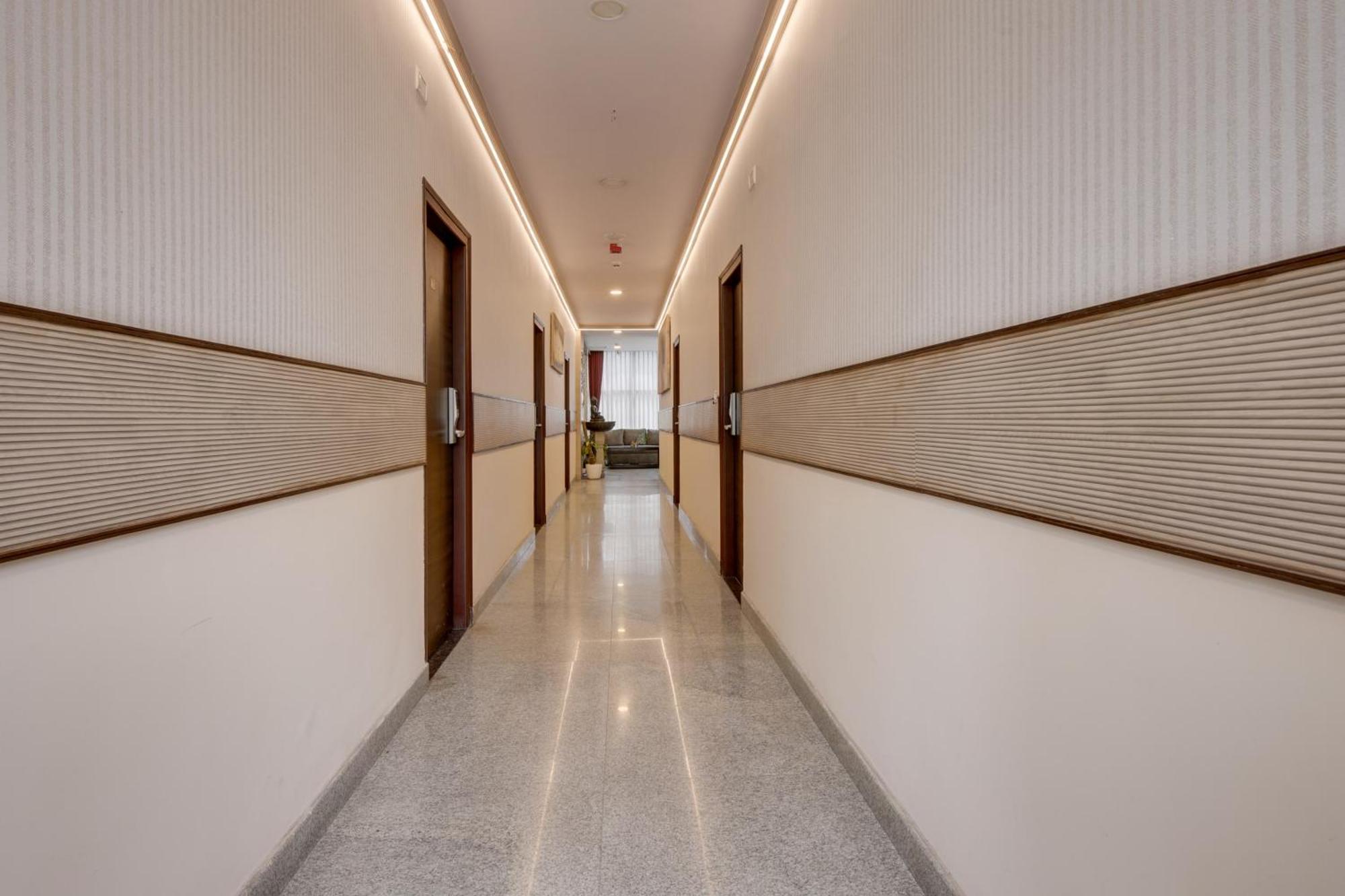 Super Townhouse Hbr Layout บังกาลอร์ ภายนอก รูปภาพ