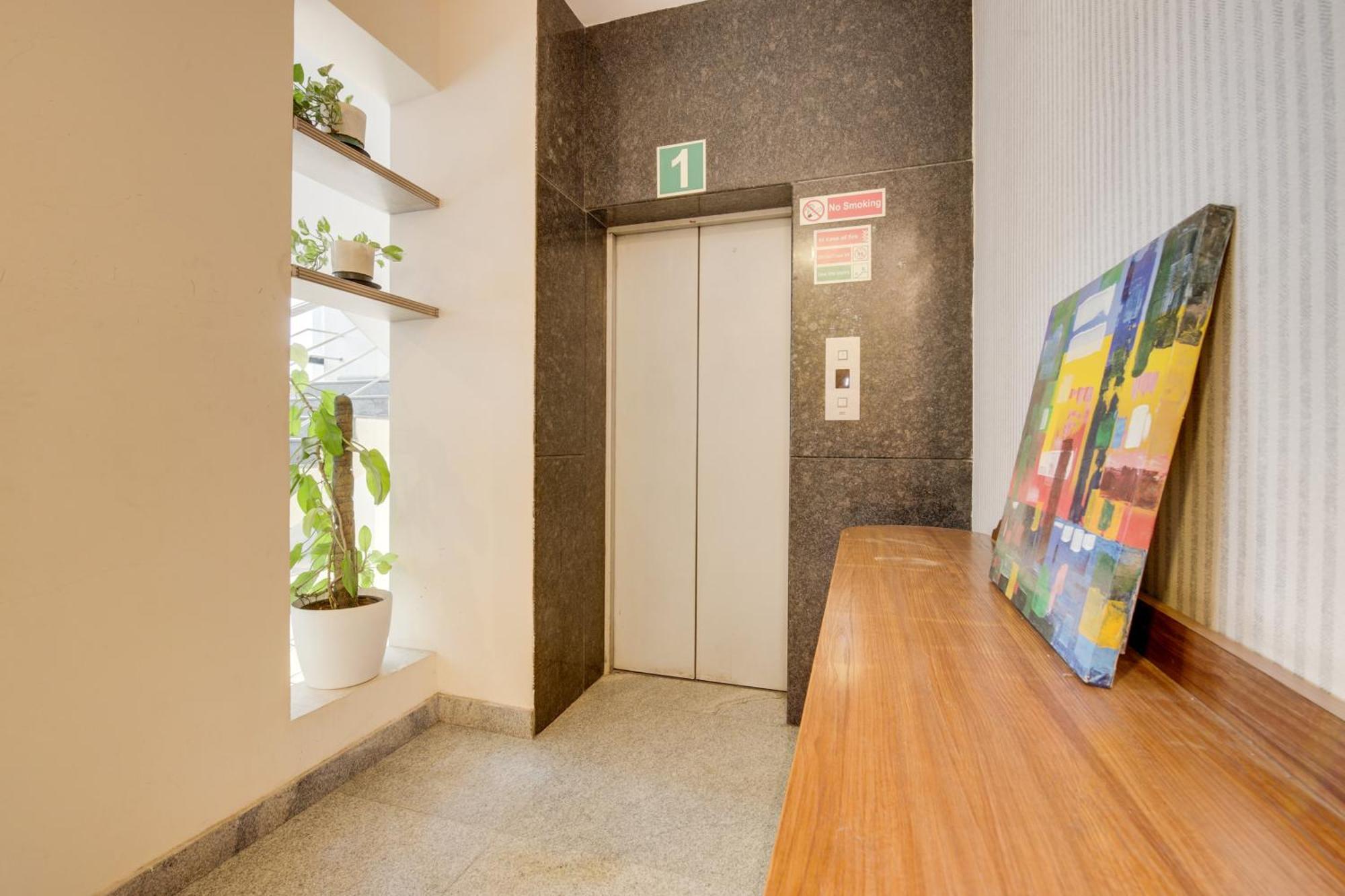 Super Townhouse Hbr Layout บังกาลอร์ ภายนอก รูปภาพ